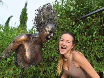 Di Giovanni Eléna Sculpture Cri En Bronze Création Art Avec Cheveux En Branches Femme